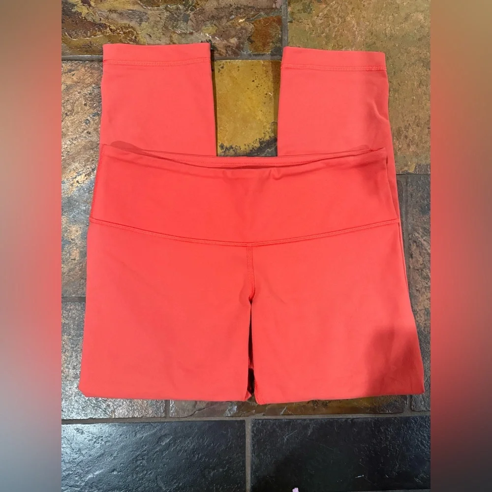 Lululemon Wunder Under Crop Leggings‎